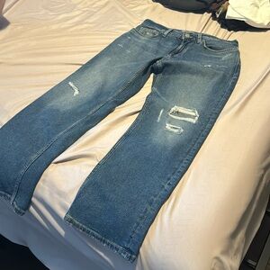 Tommy Hilfiger ripped jeans slightly worn great condition